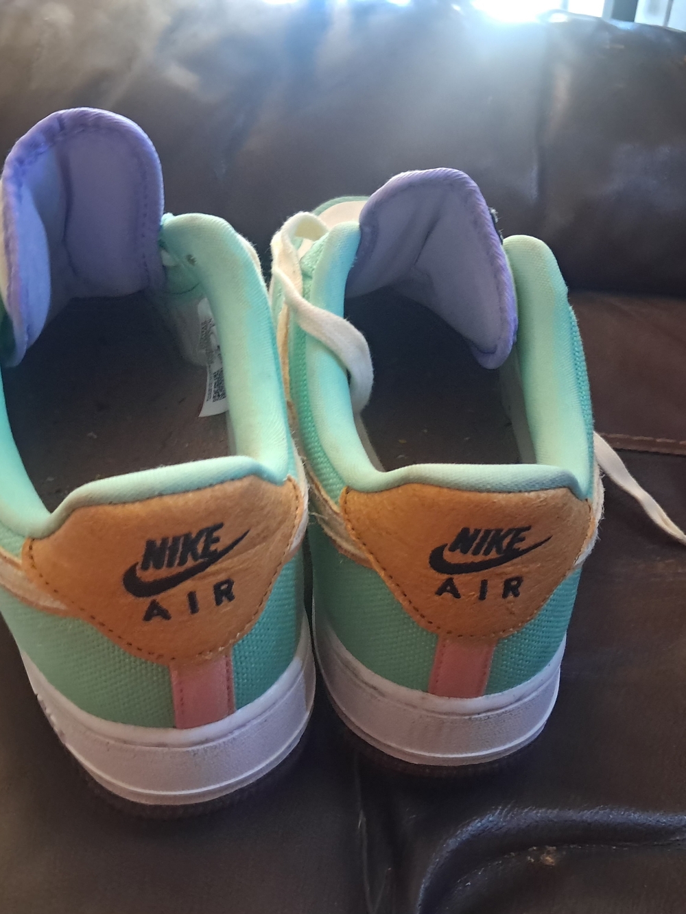 Nike Air Force 1s Low Top - Picture 2 of 5